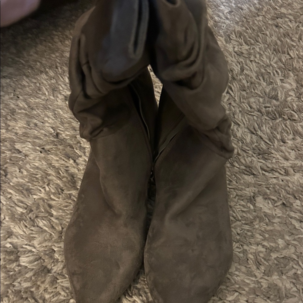 Anne Klein Brown Heeled Boots